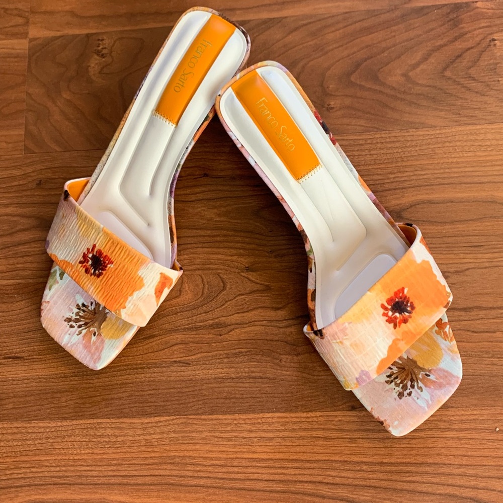Franco Sarto Women's Open Toe Colorful Slides Orange Floral Multicolor Size 8